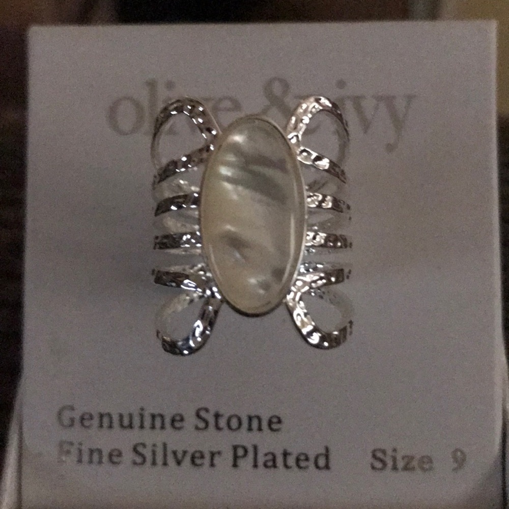 Pretty ring
